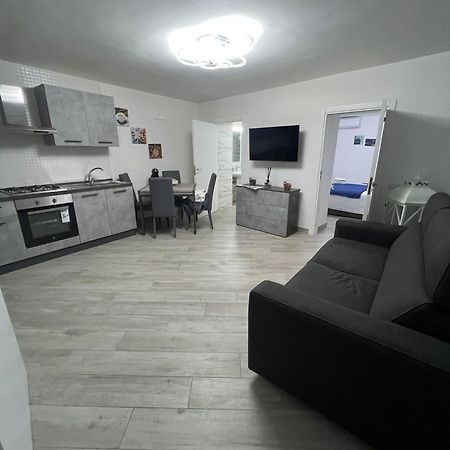 Mareluna Gradoni Di Chiaia Napoli Exterior foto