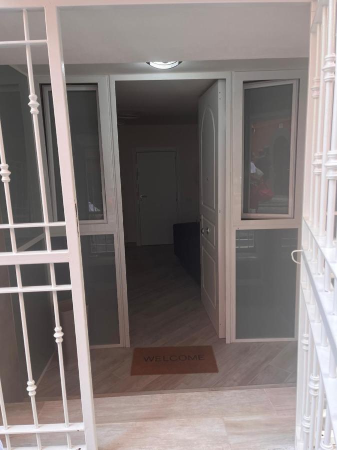 Mareluna Gradoni Di Chiaia Napoli Exterior foto